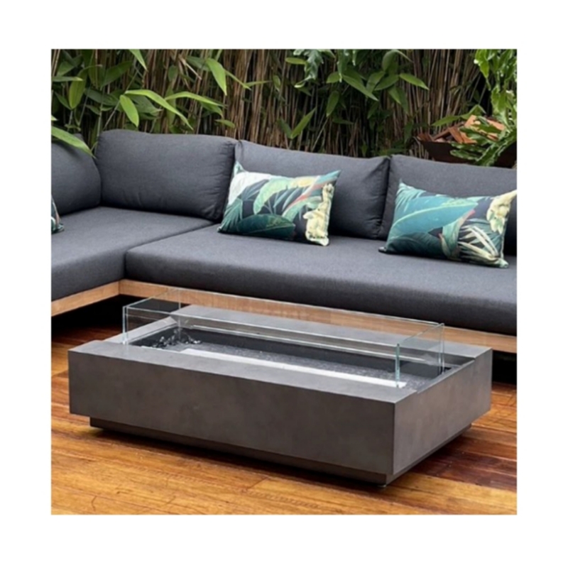 Outdoor Furniture With Fire Pit - Conjunto de Móveis Externos Modernos em
