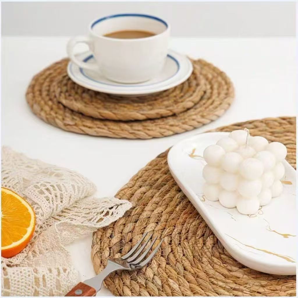 Placemats de vime tecidos à mã - Outdoor Furniture Cafe avaliação e preço